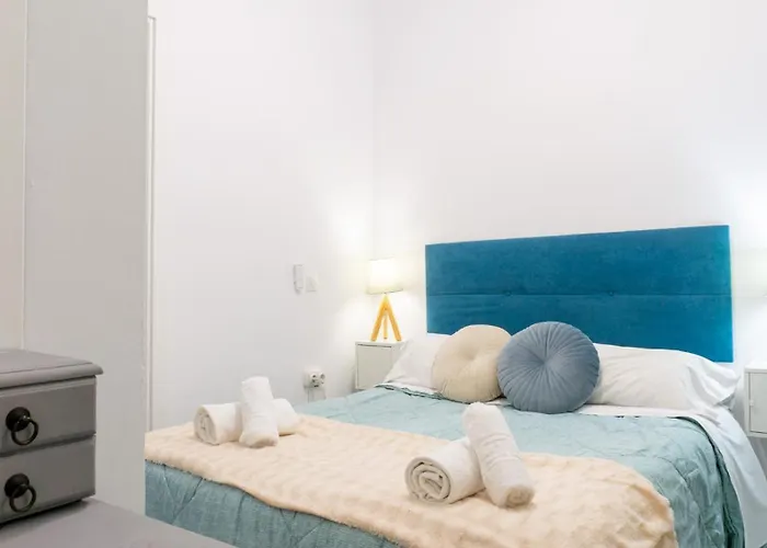 Uvedoble Flat Malaga Center